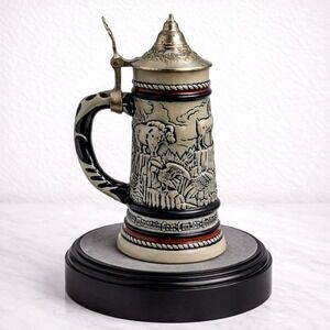Avon 1976 Handcrafted Brazil Mtn Goat Alaska Moose Ceramic Beer Stein Pewter Lid